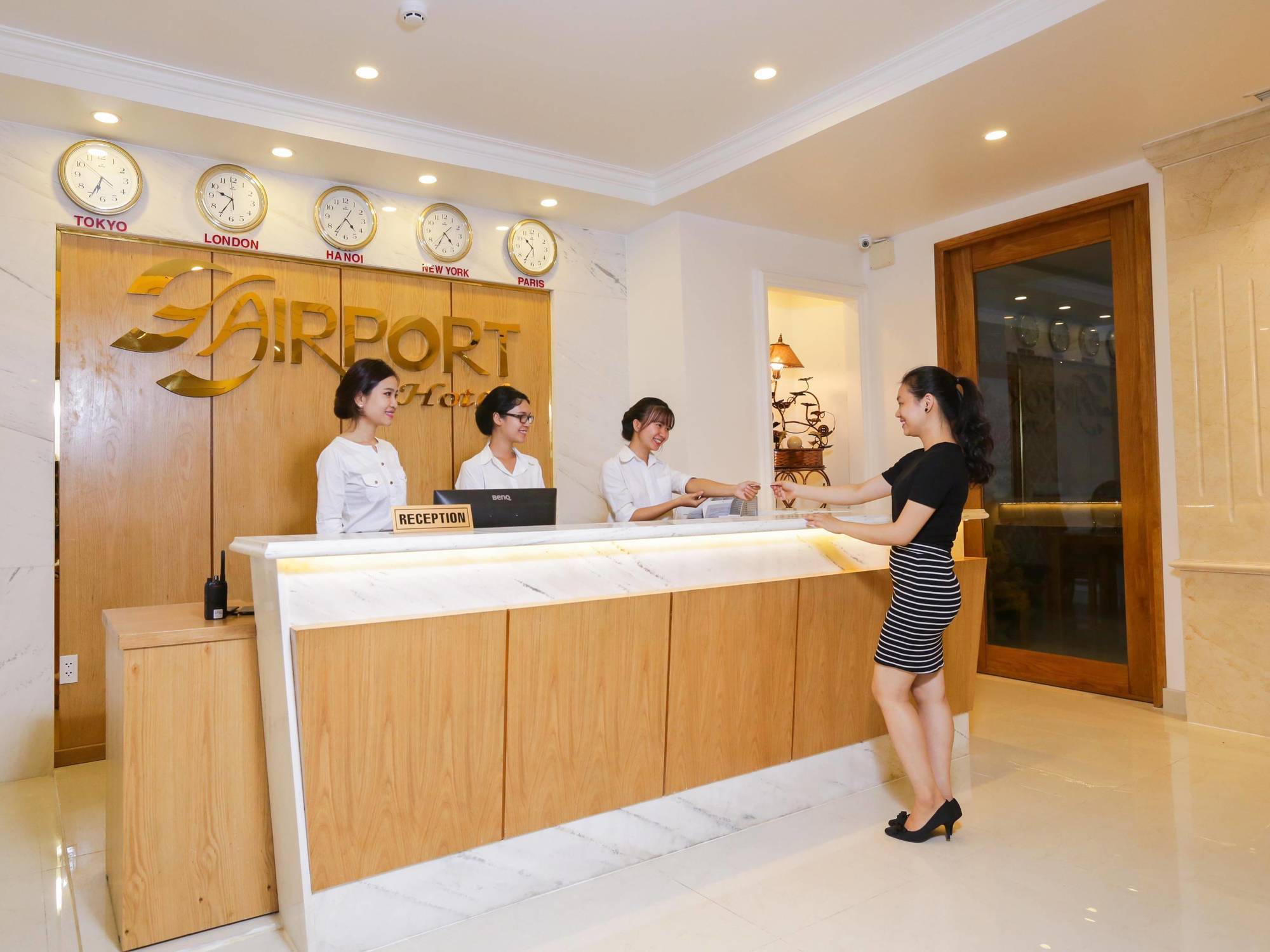 The Airport Hotel Ho Chi Minh City Bagian luar foto